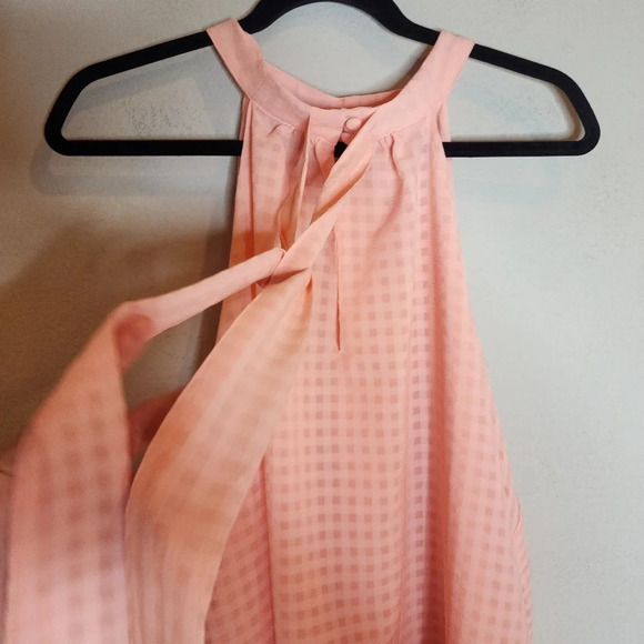 Torrid Pink Clip Chiffon Mock Neck Halter. Sleeveless top. Women's size 3X - Picture 10 of 16